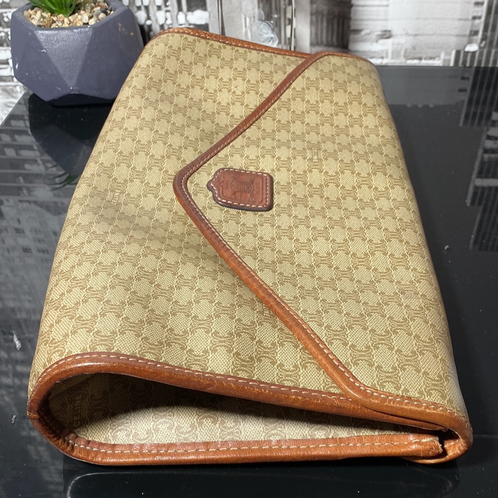 Celine Tan and Brown Chain Shoulder Bag - Picture 10 of 10